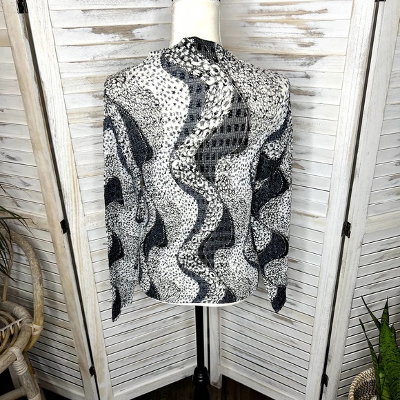 ALBERTO MAKALI Women's Crinkle Sequin Leopard Animal Print Top Blous Black White - Picture 13 of 15